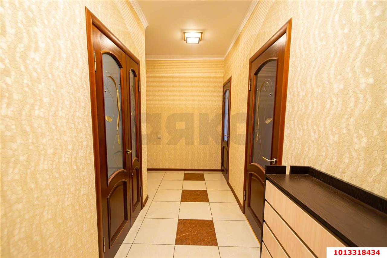 Фото №12: 3-комнатная квартира 69 м² - Яблоновский, Прикубанский внутригородской округ, Завод Радиоизмерительных Приборов, жилой комплекс Инсити, мкр. имени Петра Метальникова, ул. Лаухина, 2