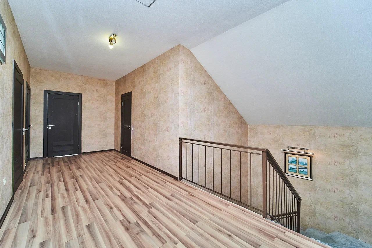 Фото №8: Дом 350 м² + 4.23 сот. - Краснодар, Прикубанский внутригородской округ, Калинино, мкр. Завод Радиоизмерительных Приборов, ул. Тебердинская, 20