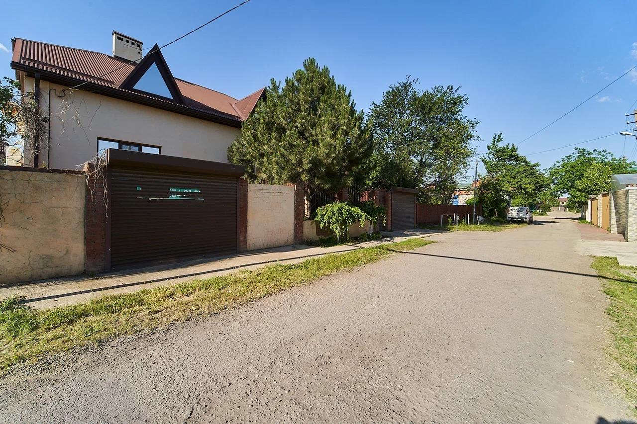 Фото №14: Дом 350 м² + 4.23 сот. - Краснодар, Прикубанский внутригородской округ, Калинино, мкр. Завод Радиоизмерительных Приборов, ул. Тебердинская, 20