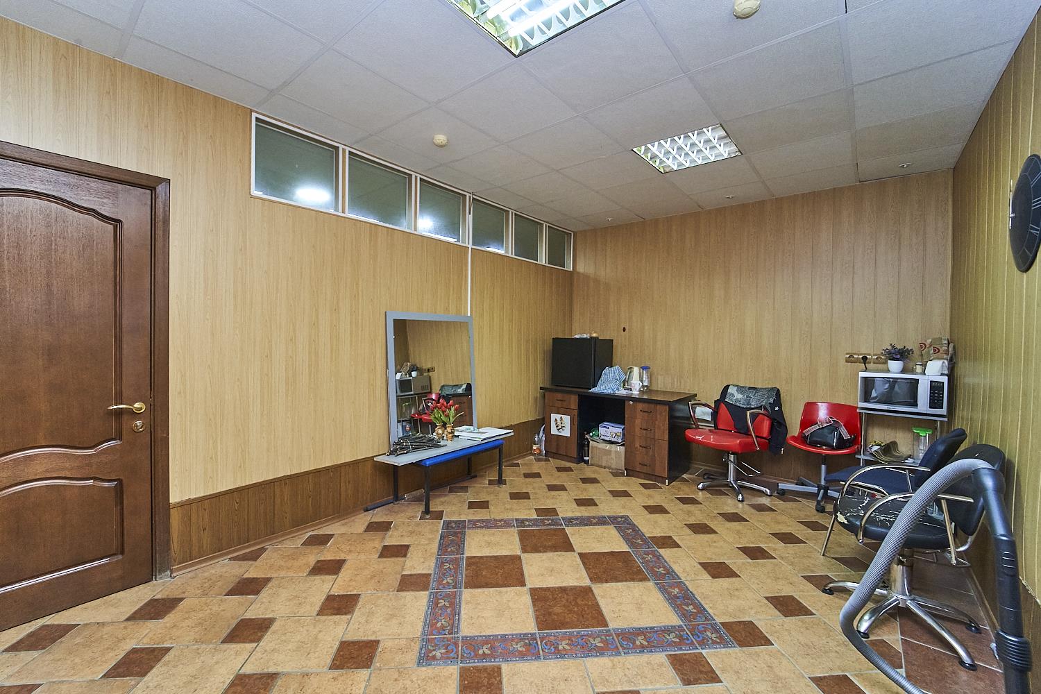 Фото №7: Коммерция 69 м² - Краснодар, Прикубанский внутригородской округ, мкр. Фестивальный, ул. имени Тургенева, 199/2