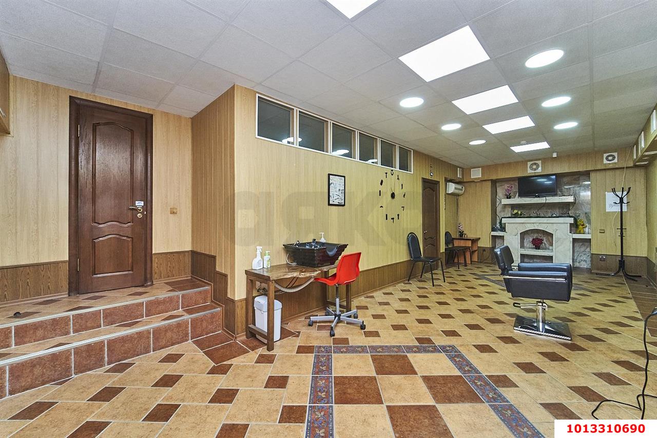 Фото №2: Офисное помещение 70 м² - Краснодар, Фестивальный, ул. имени Тургенева, 199/2