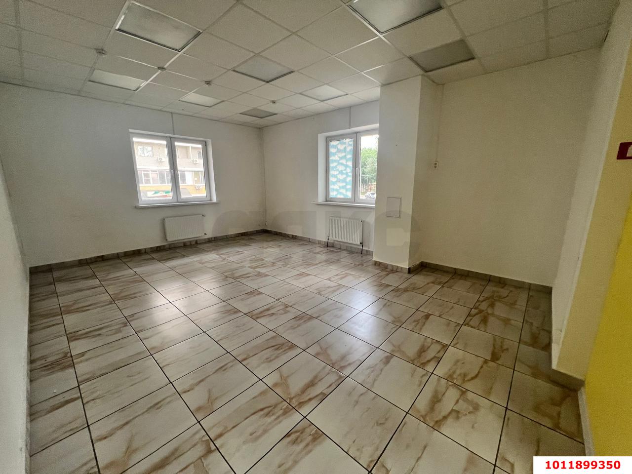 Фото №7: Торговое помещение 162 м² - Краснодар, Светлоград, ул. Красных Партизан, 1/3к7