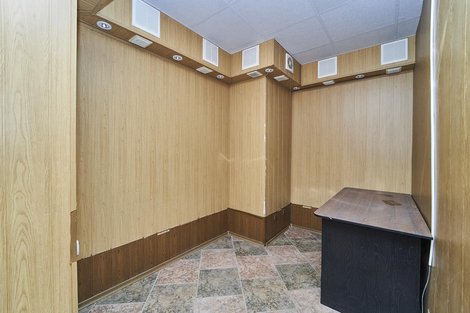 Фото №6: Коммерция 48 м² - Краснодар, Прикубанский внутригородской округ, мкр. Фестивальный, ул. имени Тургенева, 199/2