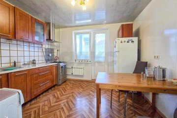 Фото №2: 1-комнатная квартира 42 м² - Краснодар, мкр. Юбилейный, пр-кт Чекистов, 23
