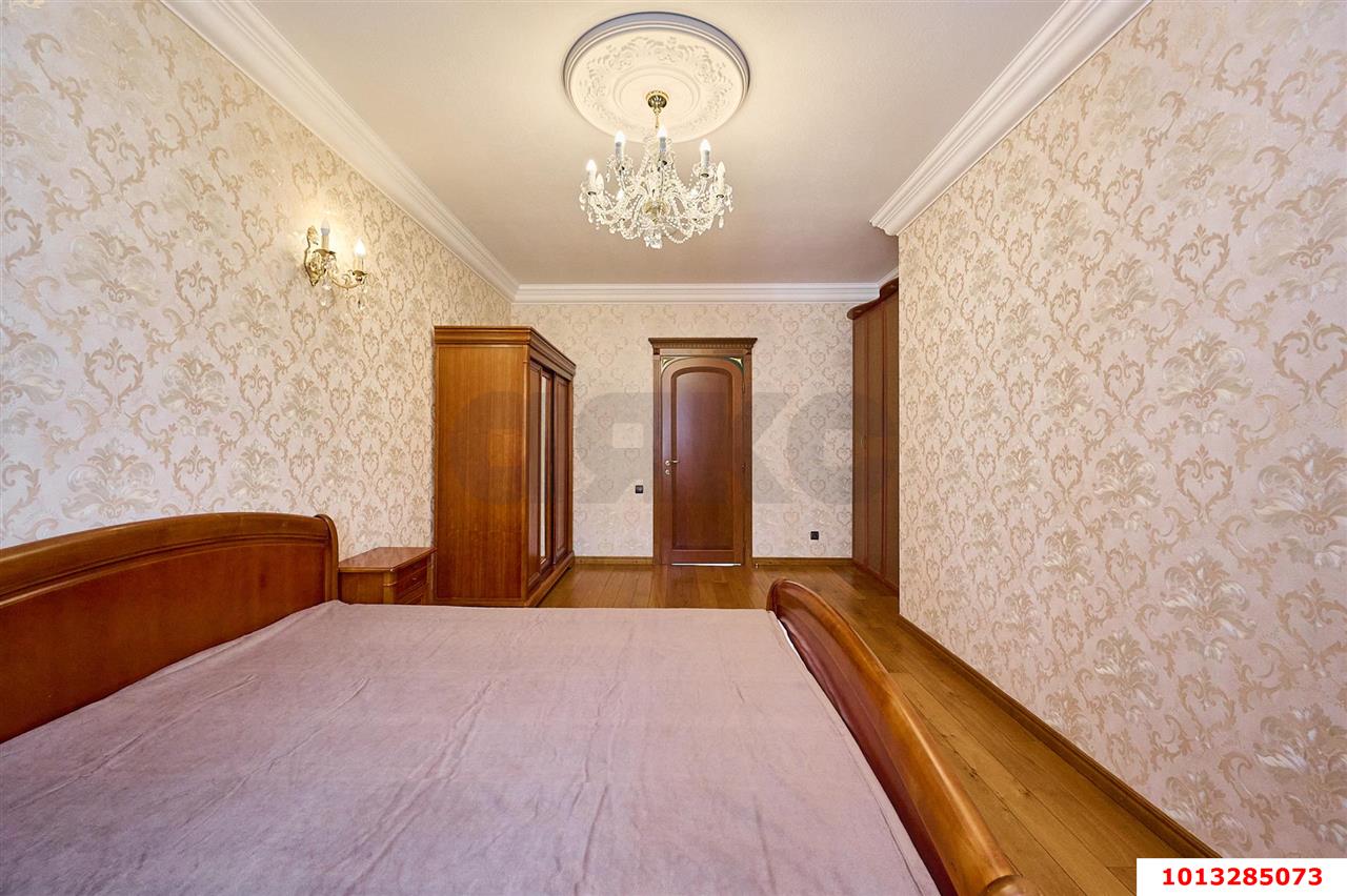 Фото №11: 4-комнатная квартира 154 м² - Краснодар, Центральный, ул. Володи Головатого, 302