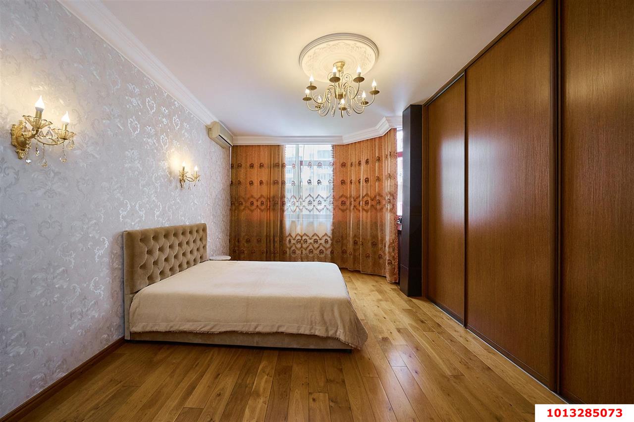 Фото №9: 4-комнатная квартира 154 м² - Краснодар, Центральный, ул. Володи Головатого, 302