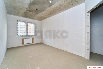 Фото №1: 1-комнатная квартира 39 м² - Краснодар, мкр. Славянский, ул. Красных Партизан, 1/4к15