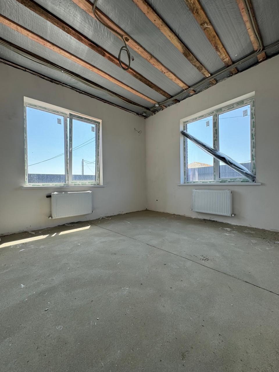 Фото №1: Дом 161 м² + 4 сот. - Копанской, мкр. Прикубанский внутригородской округ, ул. Уренгойская, 101