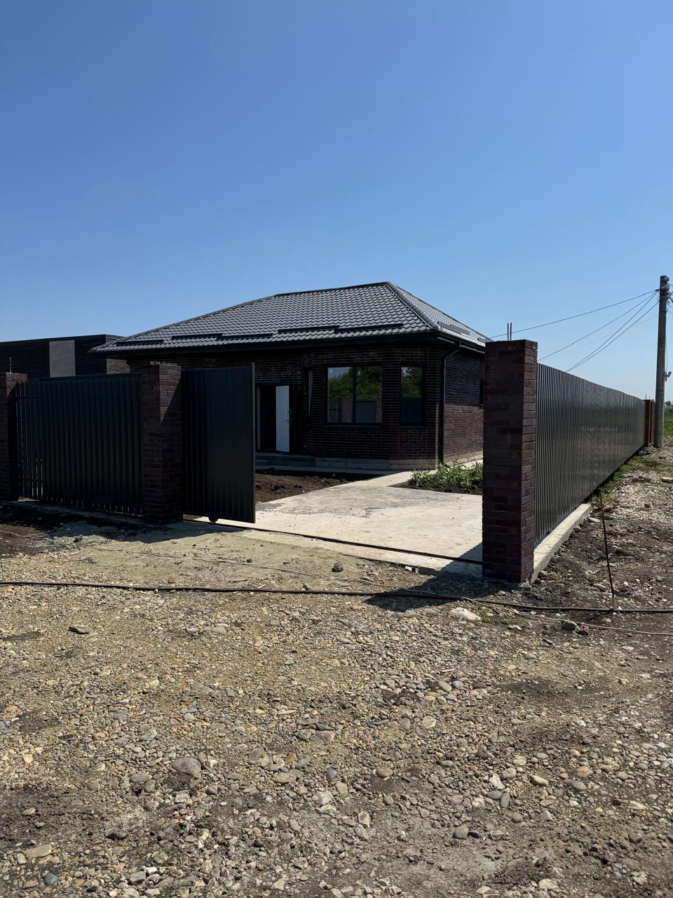 Фото №2: Дом 161 м² + 4 сот. - Копанской, мкр. Прикубанский внутригородской округ, ул. Уренгойская, 101