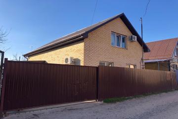 Фото №1: Дом 137 м² - Знаменский, снт Восход, ул. Вишнёвая, 124