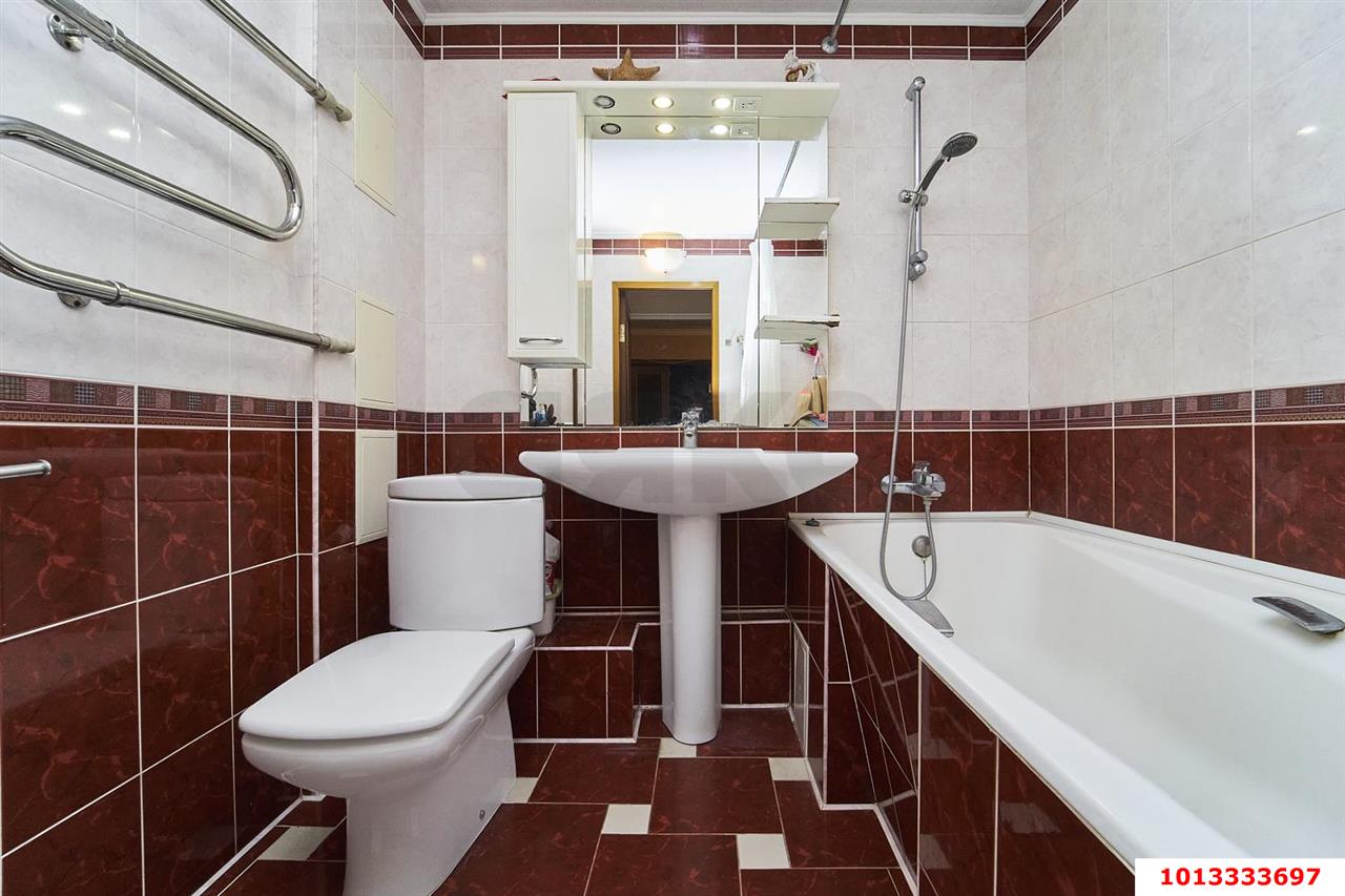 Фото №10: 2-комнатная квартира 55 м² - Краснодар, Юбилейный, ул. 70-летия Октября, 34