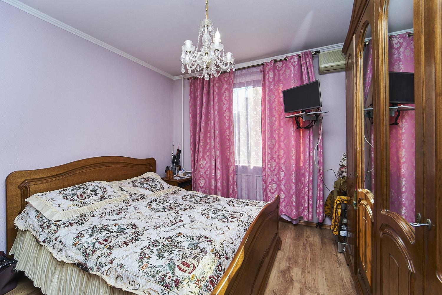 Фото №9: 2-комнатная квартира 55 м² - Краснодар, Западный внутригородской округ, мкр. Юбилейный, ул. 70-летия Октября, 34