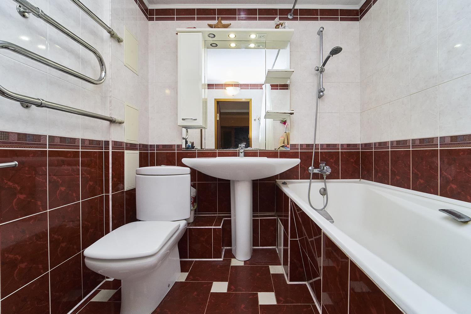 Фото №10: 2-комнатная квартира 55 м² - Краснодар, Западный внутригородской округ, мкр. Юбилейный, ул. 70-летия Октября, 34