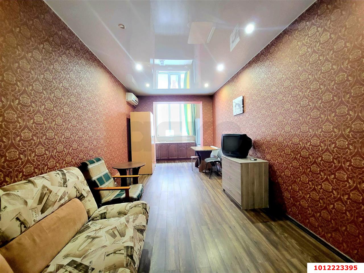 Фото №2: Студия 31 м² - Краснодар, Музыкальный, ул. имени Сергея Есенина, 108/1к2