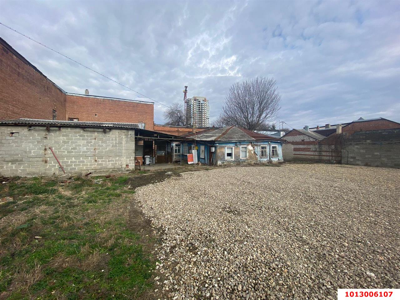 Фото №1: Земельный участок под ИЖС - Краснодар, Западный внутригородской округ, мкр. Центральный, ул. Чапаева, 73