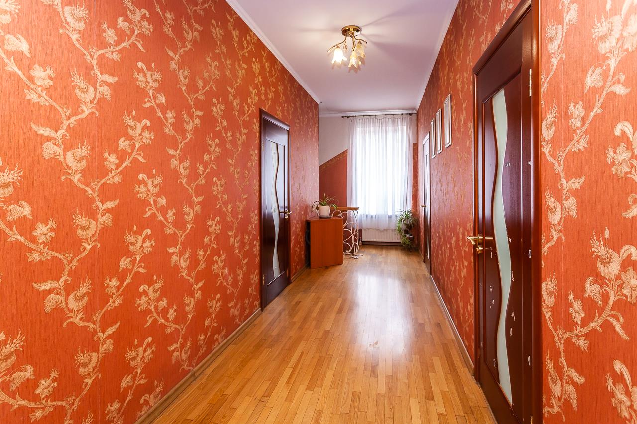 Фото №8: Дом 333 м² + 8 сот. - Краснодар, Прикубанский внутригородской округ, Завод Радиоизмерительных Приборов, п. Калинино, ул. Астраханская, 33