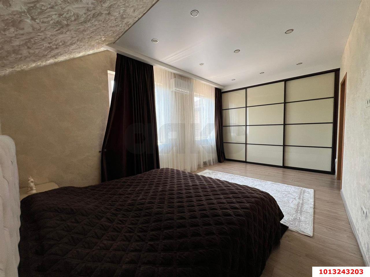 Фото №9: Дом 115 м² + 4.2 сот. - Знаменский, мкр. Карасунский внутригородской округ, ул. Платиновая, 1