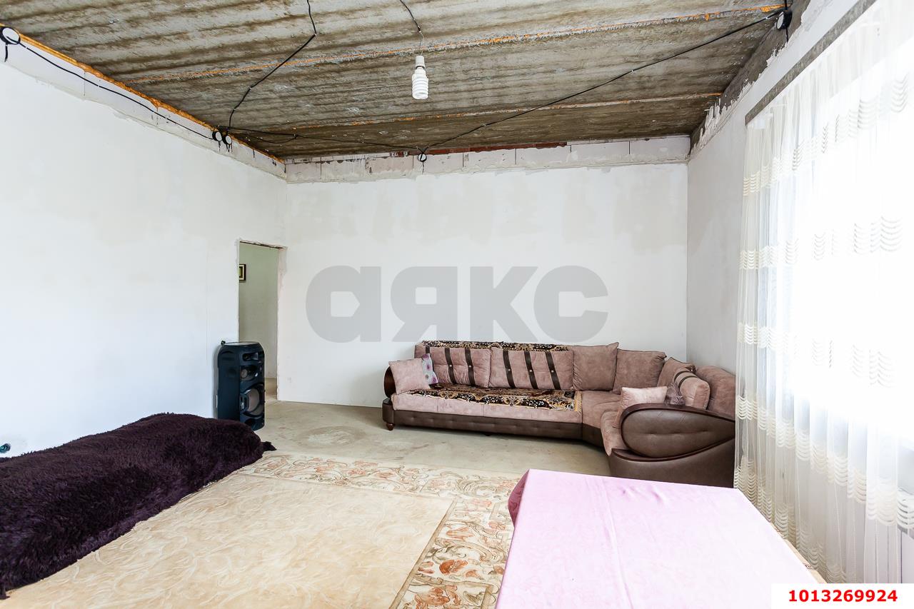 Фото №9: Дом 222 м² + 5 сот. - Краснодар, Прикубанский внутригородской округ, ст Медик, ул. Зелёная, 32