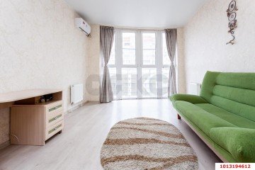Фото №1: 1-комнатная квартира 42 м² - Краснодар, мкр. Солнечный, ул. Архитектора Петина, 18/1