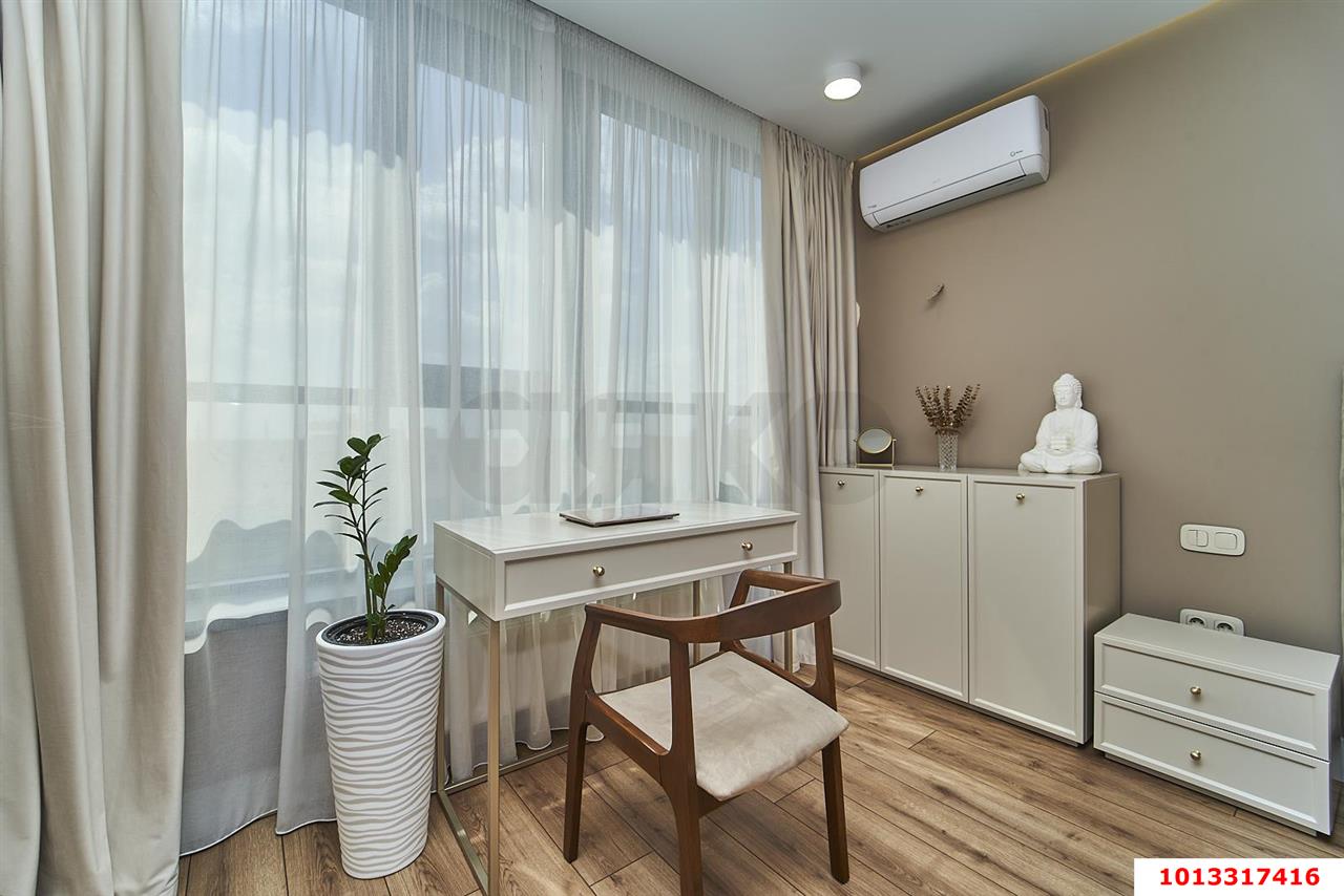 Фото №10: 3-комнатная квартира 144 м² - Краснодар, ЖК Тургенев, Западный внутригородской округ, жилой комплекс Маршал, Фестивальный, мкр. жилой комплекс Тургенев, ул. Дальняя, 8к2