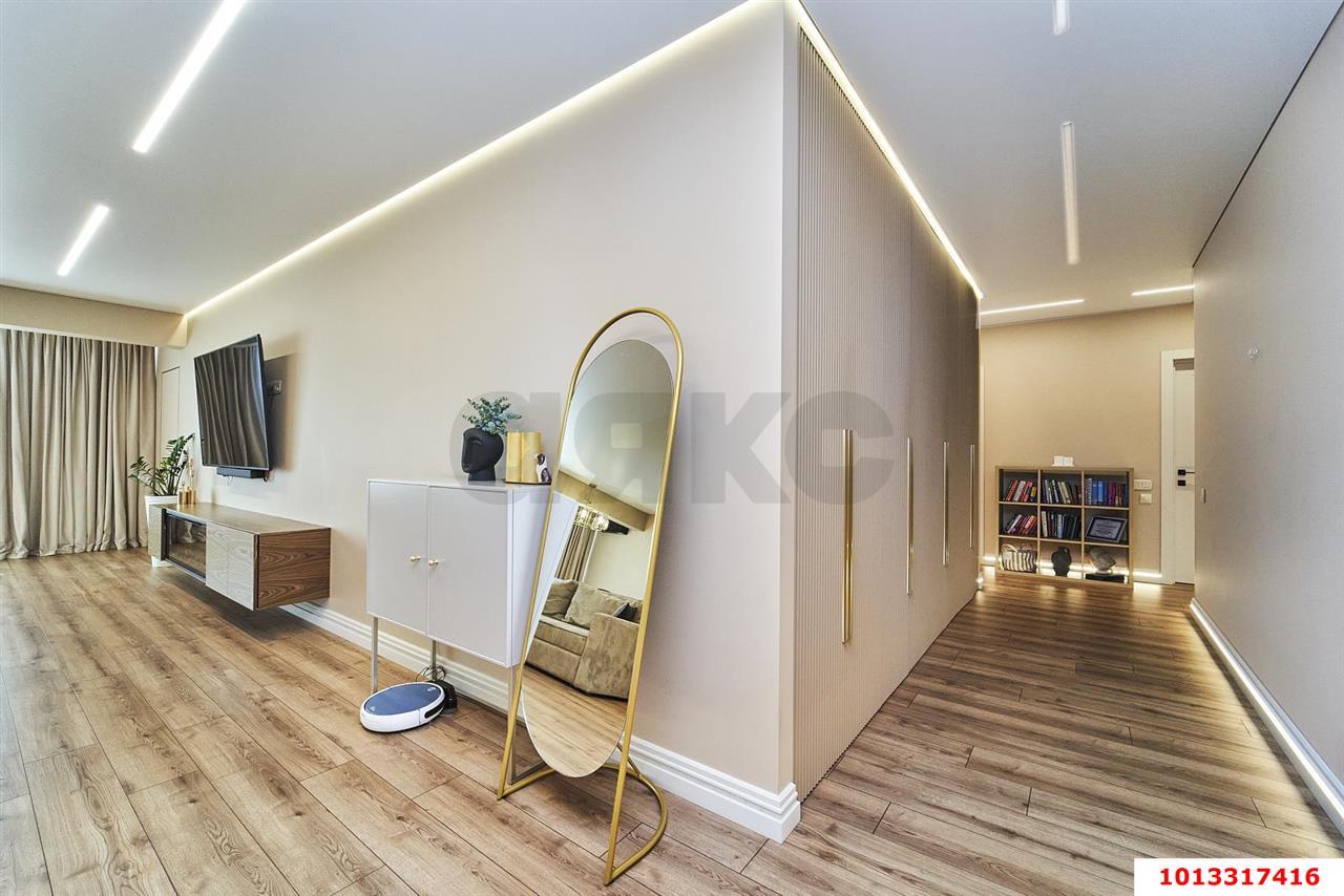 Фото №13: 3-комнатная квартира 144 м² - Краснодар, ЖК Тургенев, Западный внутригородской округ, жилой комплекс Маршал, Фестивальный, мкр. жилой комплекс Тургенев, ул. Дальняя, 8к2