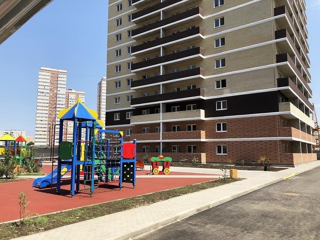 Фото №1: 1-комнатная квартира 45 м² - Краснодар, Карасунский внутригородской округ, Гидростроителей, мкр. жилой комплекс 7 Вершин