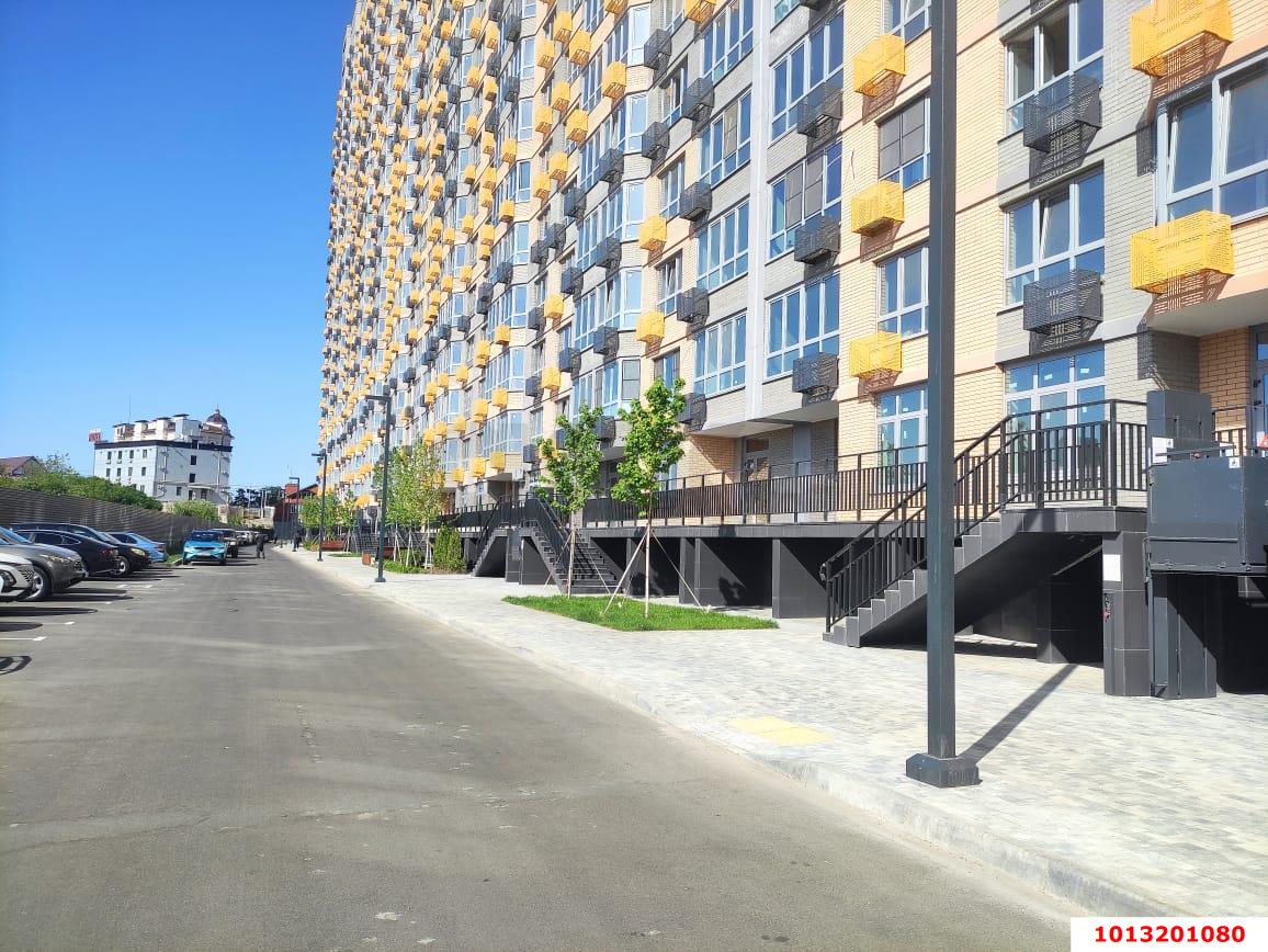 Фото №5: Коммерция 45 м² - Краснодар, Карасунский внутригородской округ, мкр. жилой комплекс Сказка Град, ул. имени В.Н. Мачуги, 166Ак1