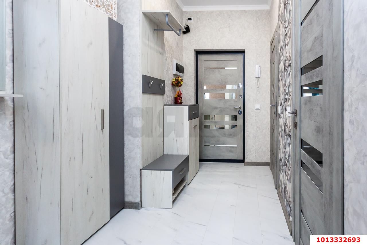 Фото №13: 1-комнатная квартира 50 м² - Краснодар, Центральный внутригородской округ, Дубинка, жилой комплекс Радонеж, мкр. Черёмушки, ул. Вишняковой, 1/23к2