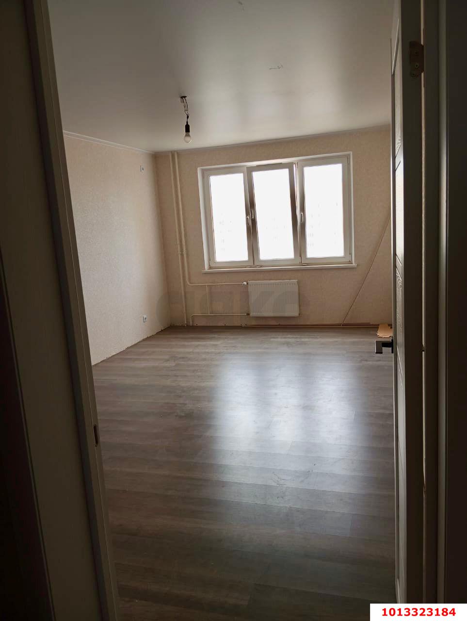 Фото №3: 2-комнатная квартира 69 м² - Краснодар, жилой комплекс Квартал № 6, ул. имени 75-летия Победы, 26/1