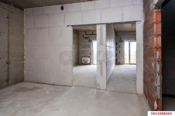 Фото №1: 1-комнатная квартира 54 м² - Краснодар, мкр. Черёмушки, ул. Вишняковой, 1/23к1