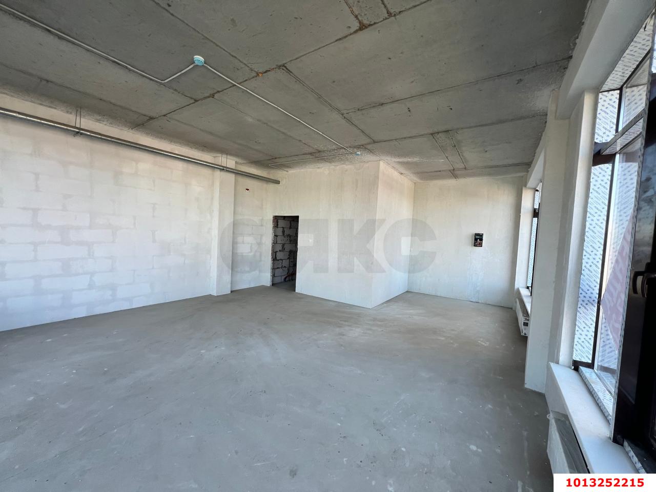 Фото №4: Торговое помещение 422 м² - Краснодар, жилой комплекс Ракурс, ул. имени Героя Ростовского, 8сВ
