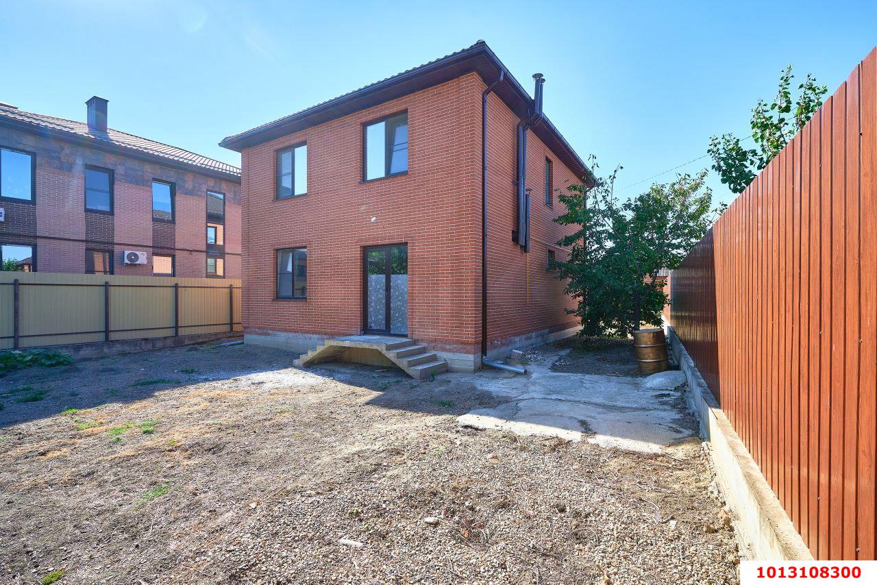 Фото №1: Дом 140 м² + 6.25 сот. - Старобжегокай, ул. Набережная, 19