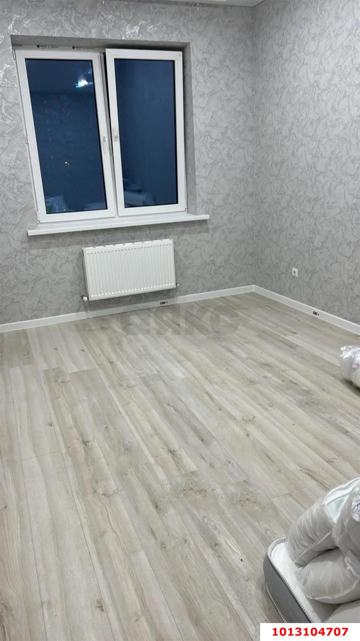 Фото №3: 2-комнатная квартира <span class="whitespace-nowrap">55 м²</span>, <span class="whitespace-nowrap">1/9 эт.</span> - Краснодар, Прикубанский внутригородской округ, мкр. жилой комплекс Облака, ул. имени Генерала Корнилова, 9к2