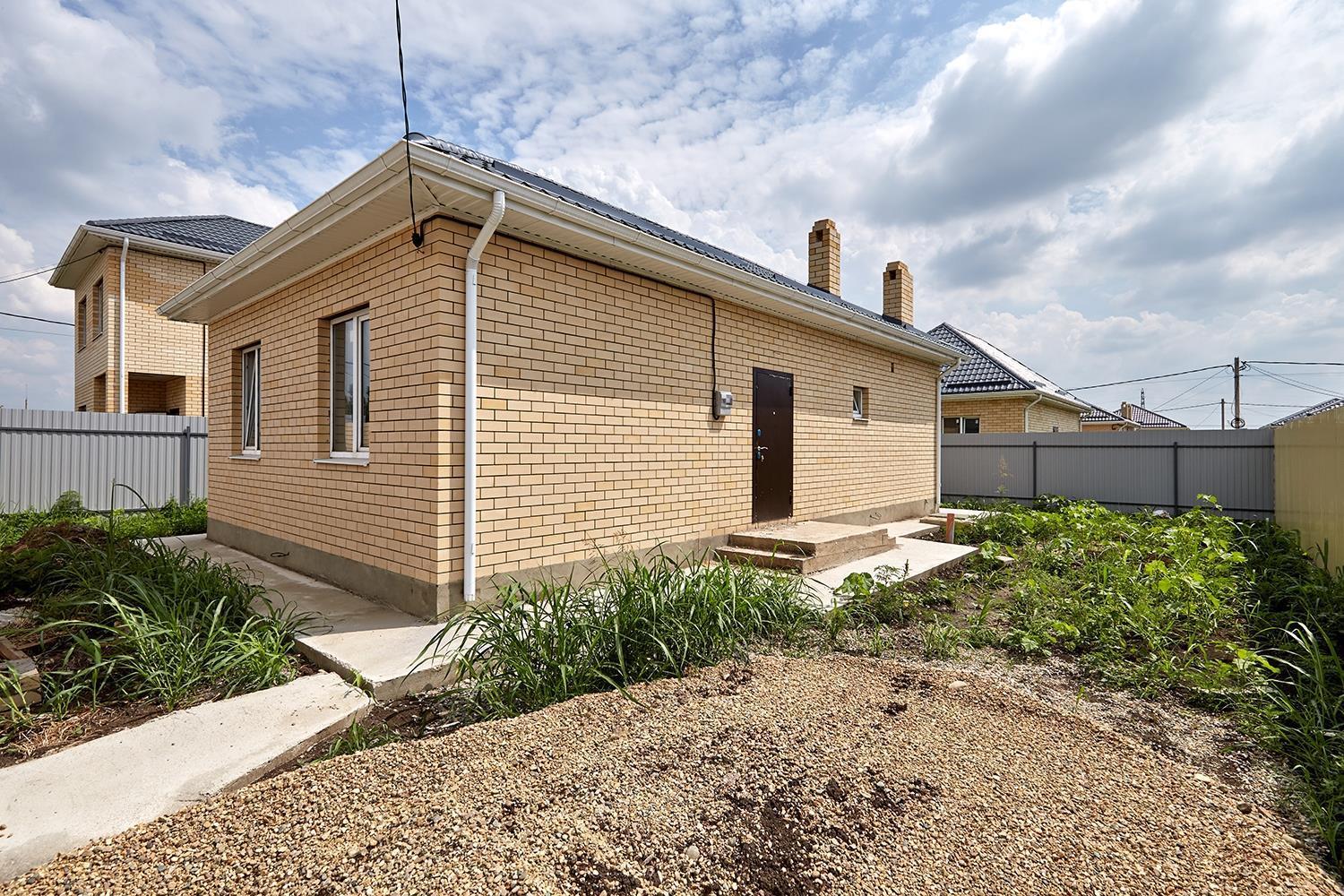 Фото №1: Дом 84 м² + 3 сот. - Краснодар, Прикубанский внутригородской округ, п. коттеджный  Крепость, ул. Гостагаевская, 48