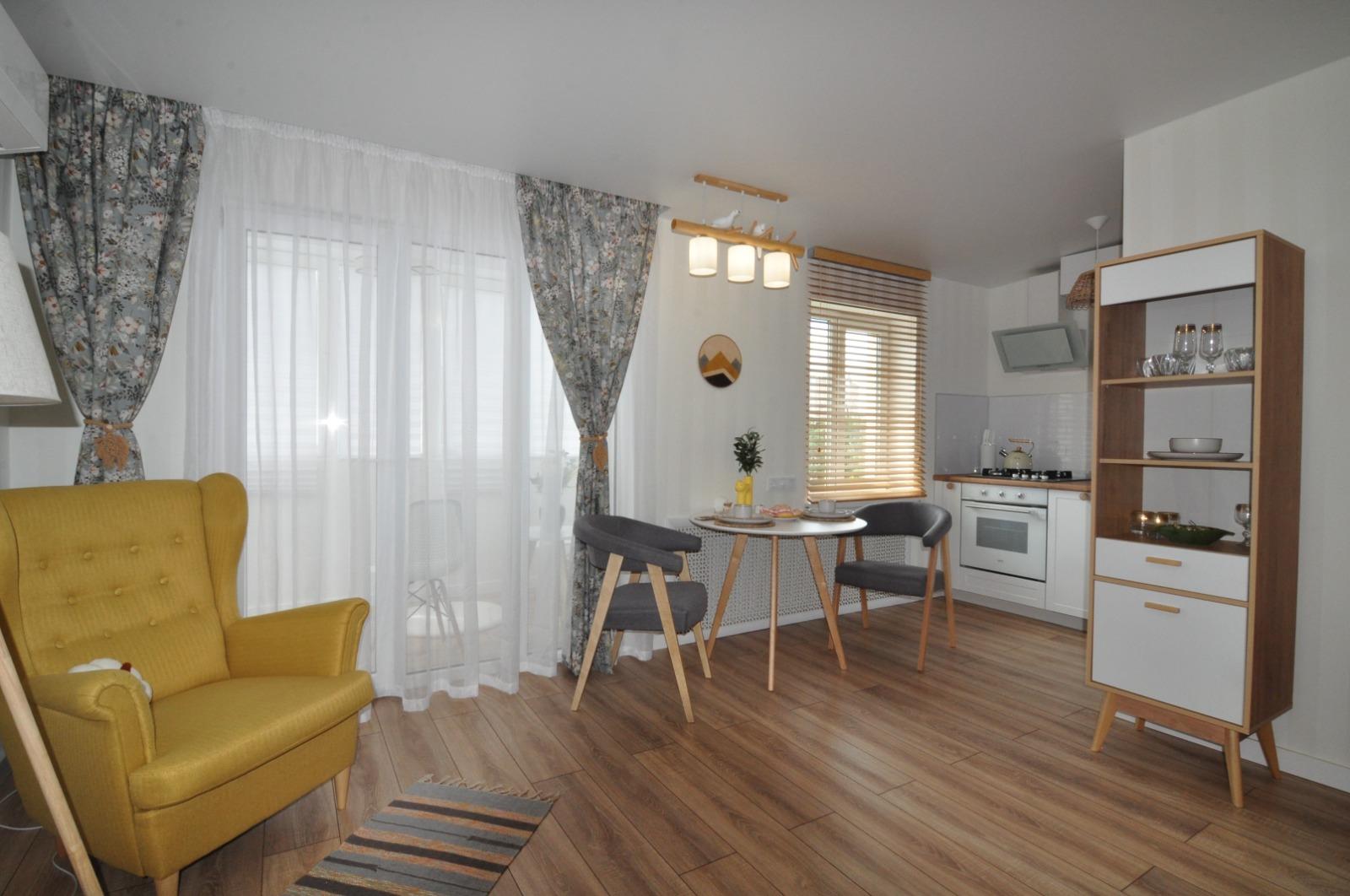 Фото №9: 2-комнатная квартира 47 м² - Краснодар, Центральный внутригородской округ, Покровка, мкр. Центральный, ул. Щорса, 47