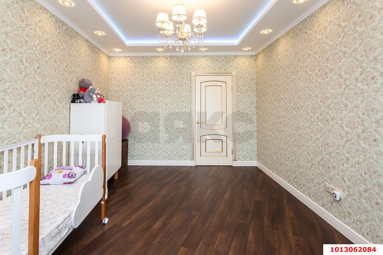 Фото №10: 3-комнатная квартира 130 м² - Краснодар, Западный внутригородской округ, ул. Бабушкина, 295