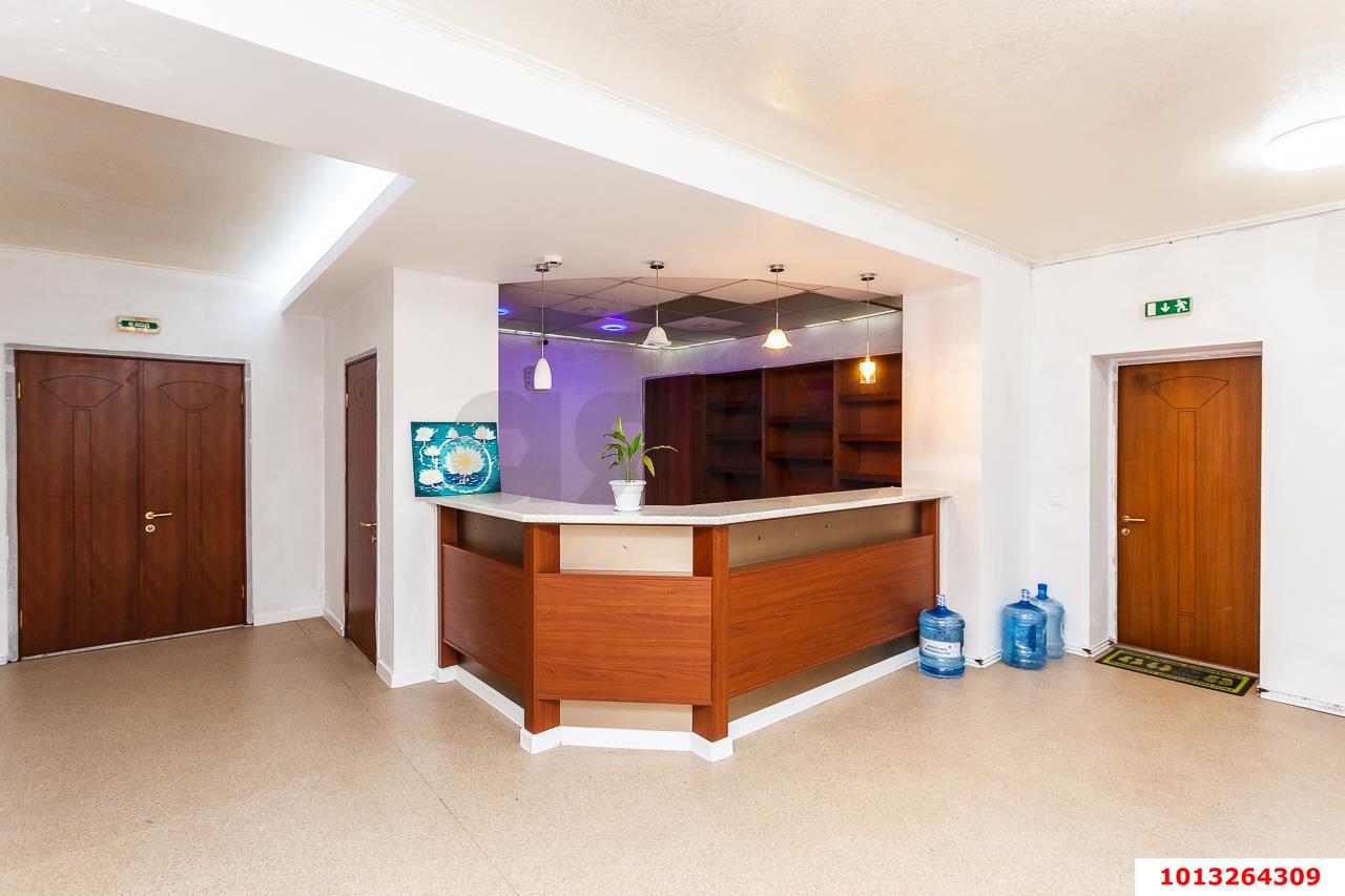 Фото №34: Коммерция 969 м² - Краснодар, Прикубанский внутригородской округ, мкр. Фестивальный, ул. Гагарина, 170/1