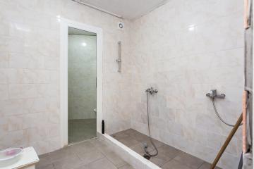 Фото №5: Коммерция 969 м² - Краснодар, мкр. Фестивальный, ул. Гагарина, 170/1