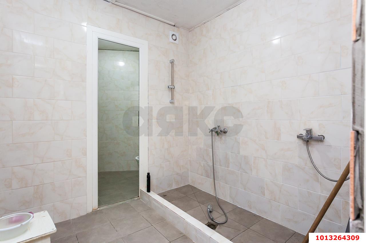 Фото №5: Коммерция 969 м² - Краснодар, Прикубанский внутригородской округ, мкр. Фестивальный, ул. Гагарина, 170/1