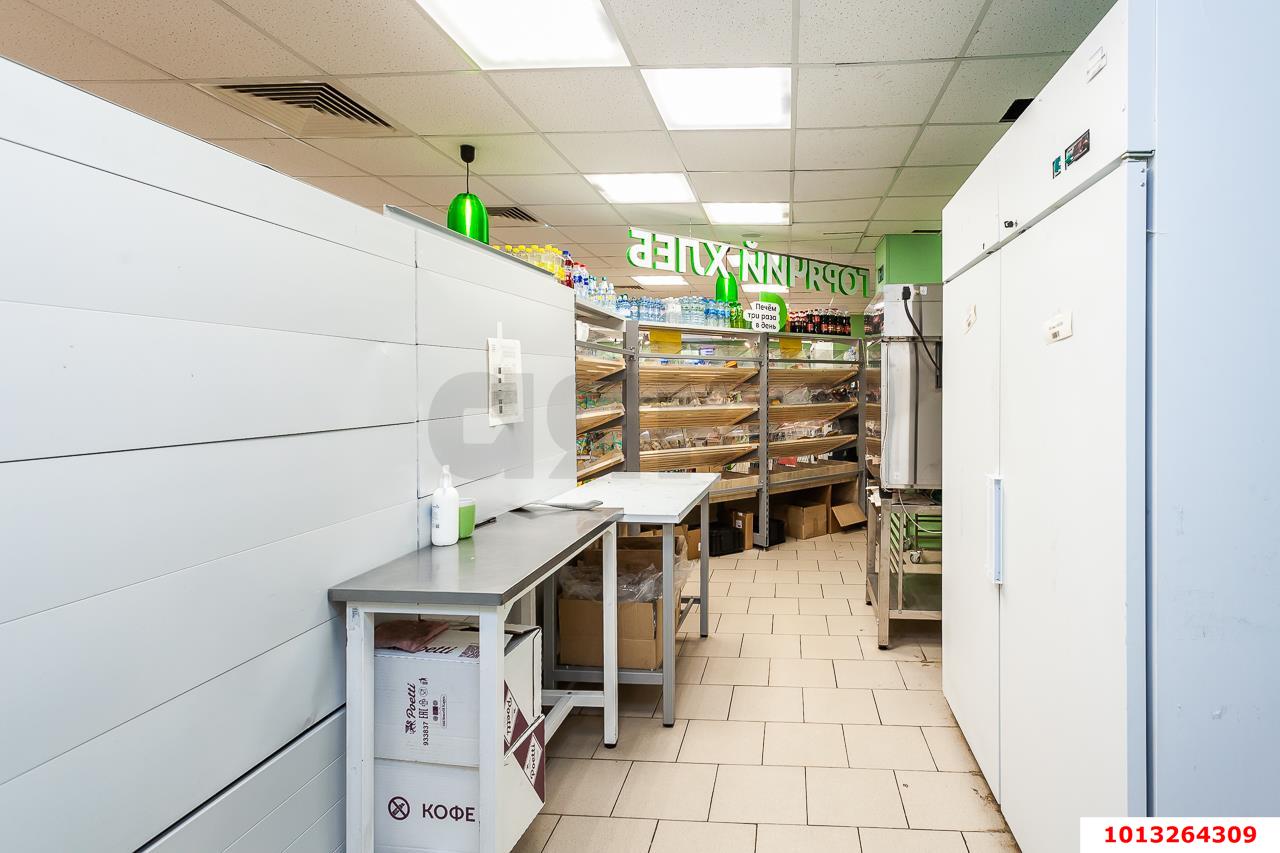 Фото №21: Коммерция 969 м² - Краснодар, Прикубанский внутригородской округ, мкр. Фестивальный, ул. Гагарина, 170/1