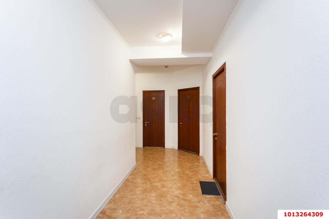 Фото №32: Коммерция 969 м² - Краснодар, Прикубанский внутригородской округ, мкр. Фестивальный, ул. Гагарина, 170/1