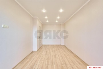 Фото №2: 2-комнатная квартира 63 м² - Краснодар, мкр. Музыкальный, ул. имени Мусоргского М.П., 26к2