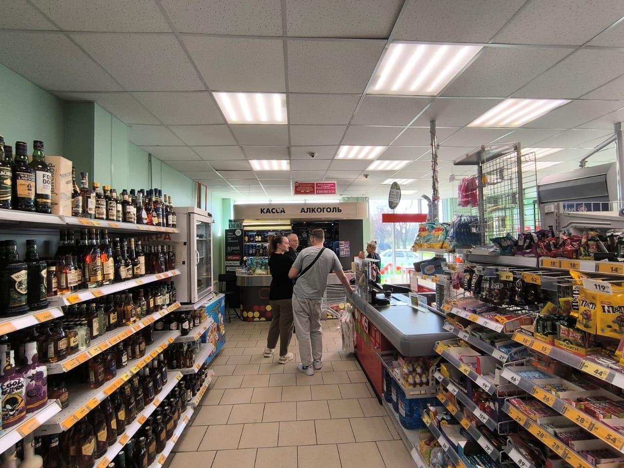 Фото №6: Коммерция 1104 м² - Майкоп, ул. Кубанская, 300