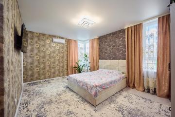 Фото №1: 2-комнатная квартира 56 м² - Краснодар, мкр. жилой комплекс Самолёт-3, ул. Константина Гондаря, 91