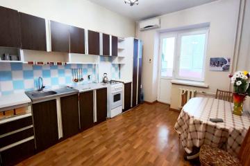 Фото №1: 3-комнатная квартира 82 м² - Краснодар, мкр. Табачная Фабрика, ул. Ипподромная, 53/1