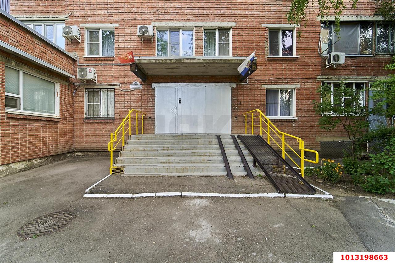 Фото №2: 1-комнатная квартира 44 м² - Краснодар, Прикубанский внутригородской округ, мкр. Краевая Клиническая Больница, ул. Восточно-Кругликовская, 47/2