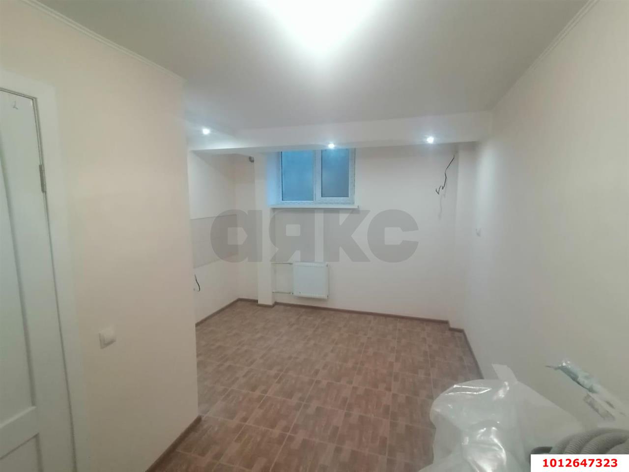 Фото №3: Торговое помещение 16 м² - Краснодар, Черёмушки, ул. Селезнёва, 4/7