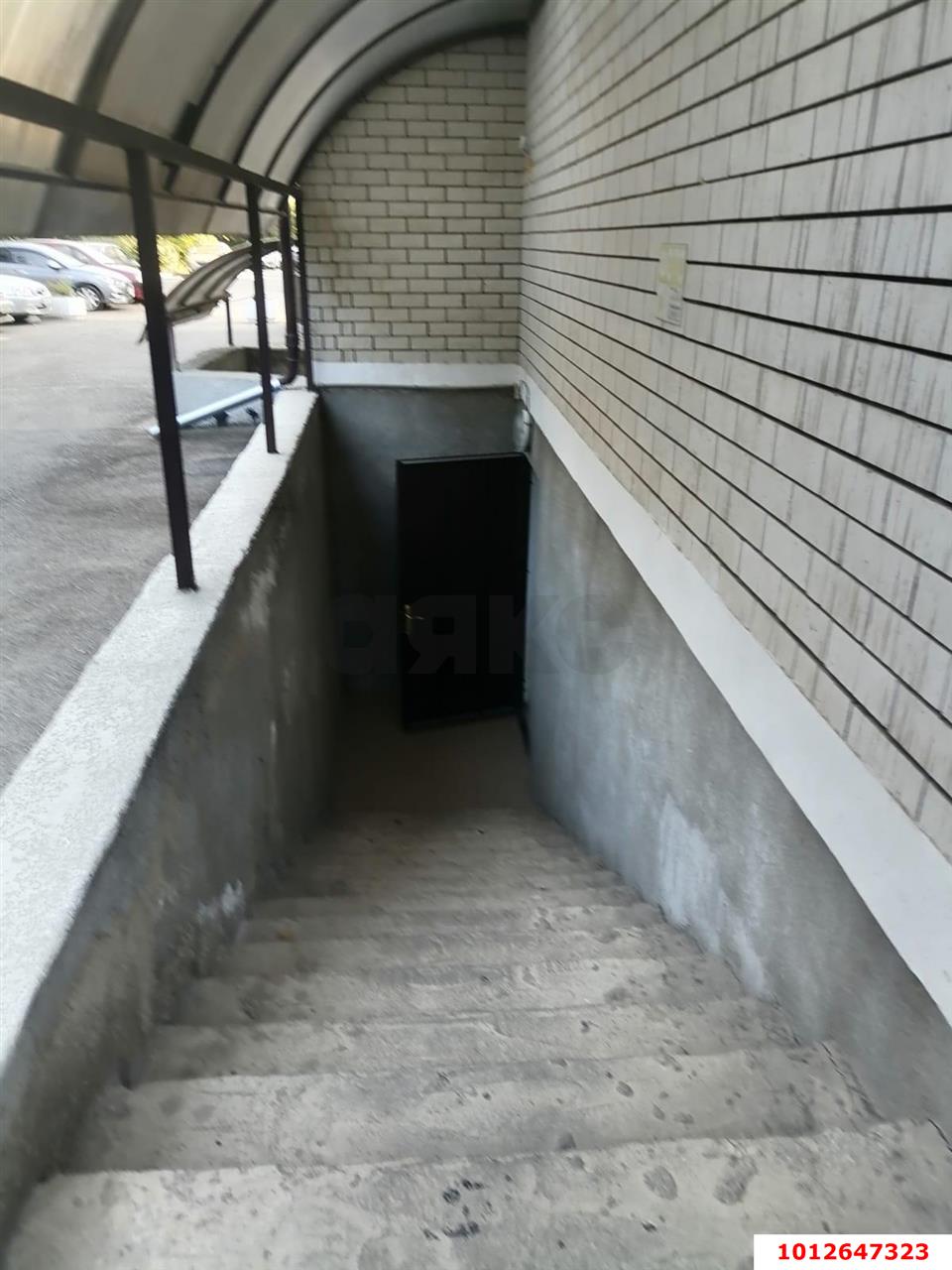 Фото №6: Торговое помещение 16 м² - Краснодар, Черёмушки, ул. Селезнёва, 4/7