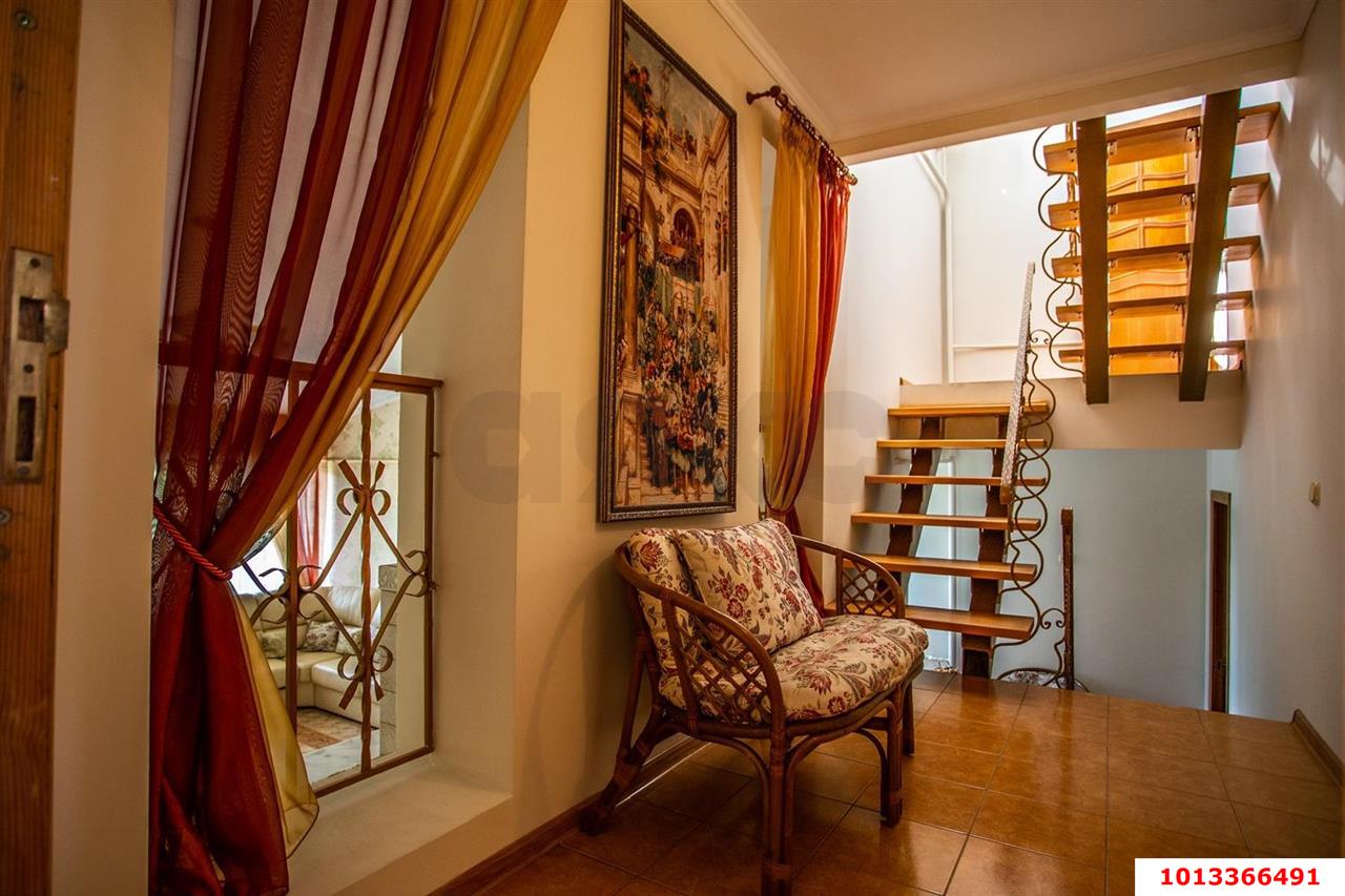 Фото №12: Дом 349 м² + 6.48 сот. - Индустриальный, Прикубанский внутригородской округ, мкр. Дивный, ул. Ореховая, 29