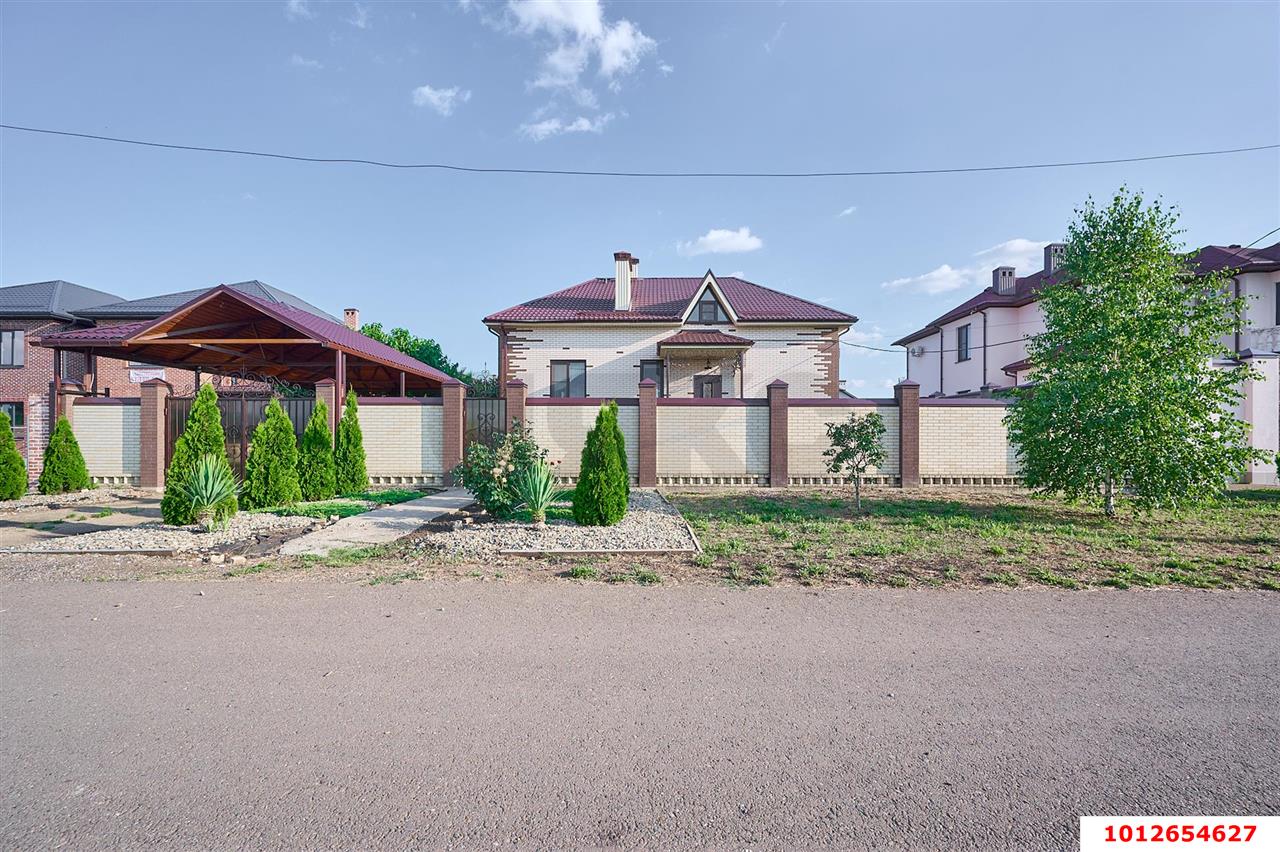 Фото №1: Дом 333 м² + 10 сот. - СНТ Пригород, Прикубанский внутригородской округ, ул. Атамана Кухаренко, 10